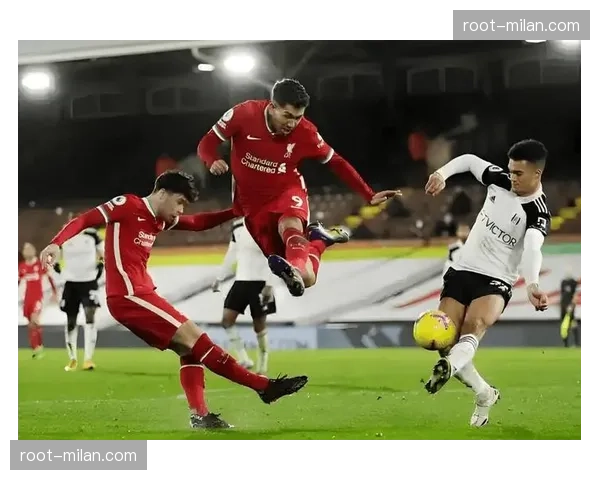 富勒姆主场气势助球队逆转，克拉文农场球场氛围加成明显